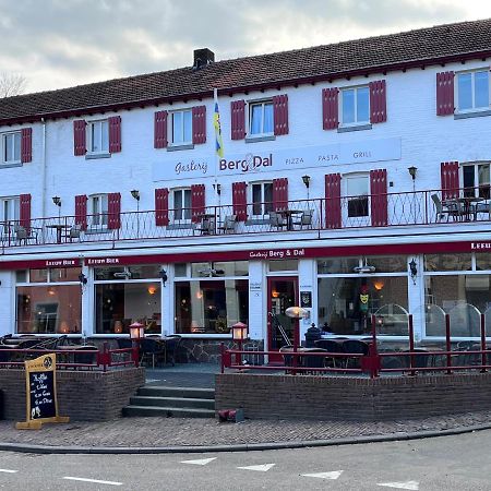 Gasterij Berg En Dal Hotel Slenaken Luaran gambar